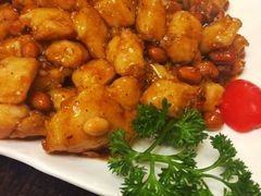 -金牌餐厅·天津菜·八珍豆腐·老爆三(瓷房子店)