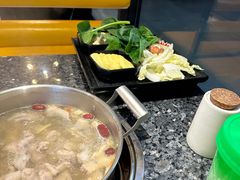 -一席地·本地鸡窝·杭帮鸡火锅(萧山银隆百货店)