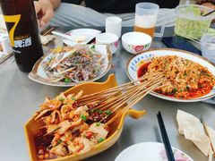 -小山羊功夫串老地摊店