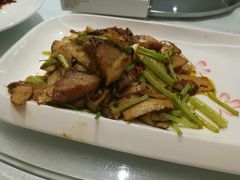 杏鲍菇爽肉-老东吴食府(雅都店)