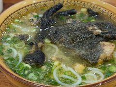 -正宗李家土鸡米线店