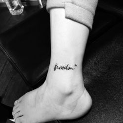 点击看大图 -刺客纹画纹身·洗纹身·穿孔饰品