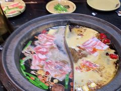 -唇辣号重庆老火锅(亦庄店)