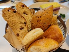 -马克西姆俄罗斯餐厅(通亚街店)