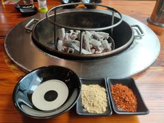 -炭虎子水浒烤肉(梦时代店)