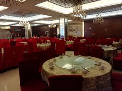 大堂-鸿一饭店(隐秀路店)