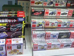 -泡泡玛特POPMART(杭州乐堤港店)