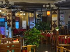 -山城年华老火锅(玉林店)