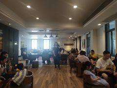 大堂-星巴克臻选(广州沙面店)