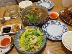 -峇峇娘马来西亚餐厅(望京SOHO店)