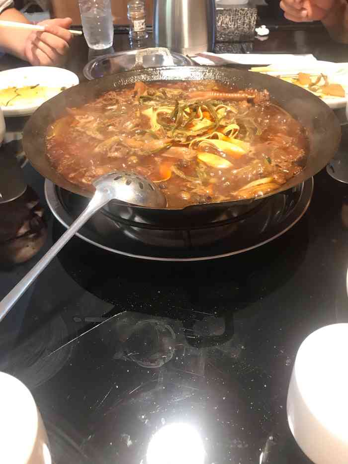 小豆花村一锅鸡(黄村店)-"味道不错,亮也可以,是一家老店了.