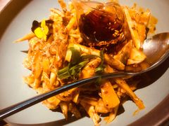 敲糖棒棒鸡-辛香汇·现炒川菜(淮海路百盛店)