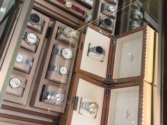 -亨得利名表服务中心(上海湾店)