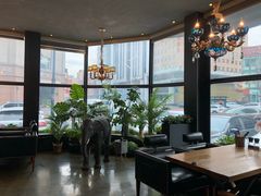 靠窗位-LYFATTI 莱芙缇(赣水路店)