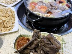 -九寨特色牦牛肉汤锅 羊肉汤锅