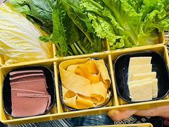 -呷哺呷哺 黄金牧场 (中发百旺店)