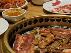 -韩京炭火烤肉自助料理(柯桥万达店)