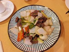 洋葱炒牛肉-汇景花园酒家(基立下道店)