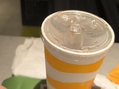 -麦当劳(静安寺店)