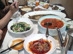 -梅利汴京烤鸭•开封豫菜地标店(东大街店)
