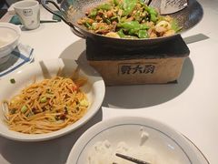 -费大厨辣椒炒肉(黄兴中心广场店)