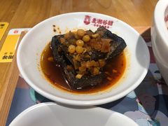 -呷佬·长沙手工米粉(金沙江路店)