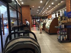 -星巴克(上海虹桥新天地二店)
