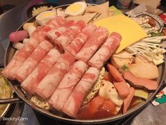 芝士肥牛年糕火锅-Meet Sun韩式大排档(五一广场7MALL店)