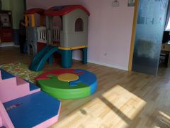 -鲱鱼宝宝社交能力早教中心(北艾中心店)