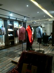 -优刻西服西装定制(金轮国际广场店)