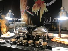 -亮马河饭店翠雅咖啡厅