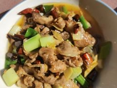 -湖泉水云间餐厅·弥勒地道菜(B座店)