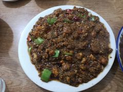红焖鱼子-金鹏鱼肉馆