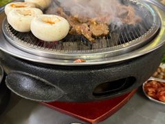 -围炉肉舍•炭烤活鳗•丹东海鲜烤肉(步行街店)