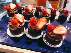 -咖啡苑自助餐厅·中国大饭店