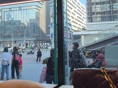 -华香鹅快餐店