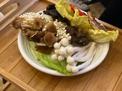 -彩虹坊火锅(宁穿路店)