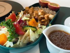 -露露家咖啡店
