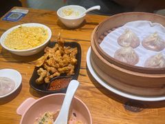 -诚铭记·虾仁汤包·成都小吃(融创店)