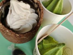 饼干杯奶盖茶-茶是一枝花泡茶店