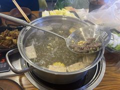 -荣记潮汕牛肉火锅(仙鹤街店)