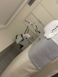 -JNK皮肤管理中心