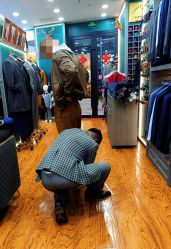 点击看大图 -香港威德诚洋服BESPOKE西服西装高级定制(上海湾一店)