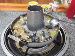 -阿妈土锅鸡