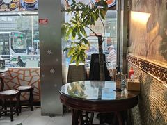 -广信牛奶甜品世家(台东店)