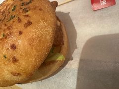 -必胜客(大宁路店)