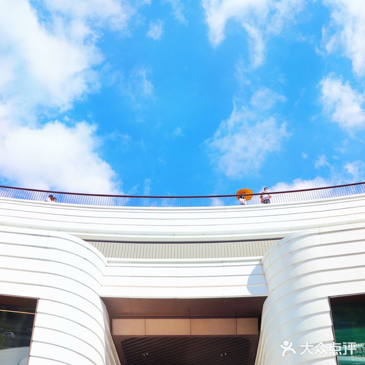 上海网红打卡地 No.201｜前滩·太古里