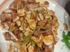 蒜爆鲜切小牛肉-北平盛世·新京菜·北京烤鸭(劲松·双井店)
