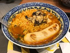 辛拉面-美心Food2(赤腊角机场店)