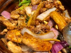 -胡须佬鸡煲四季火锅(海雅缤纷城店)